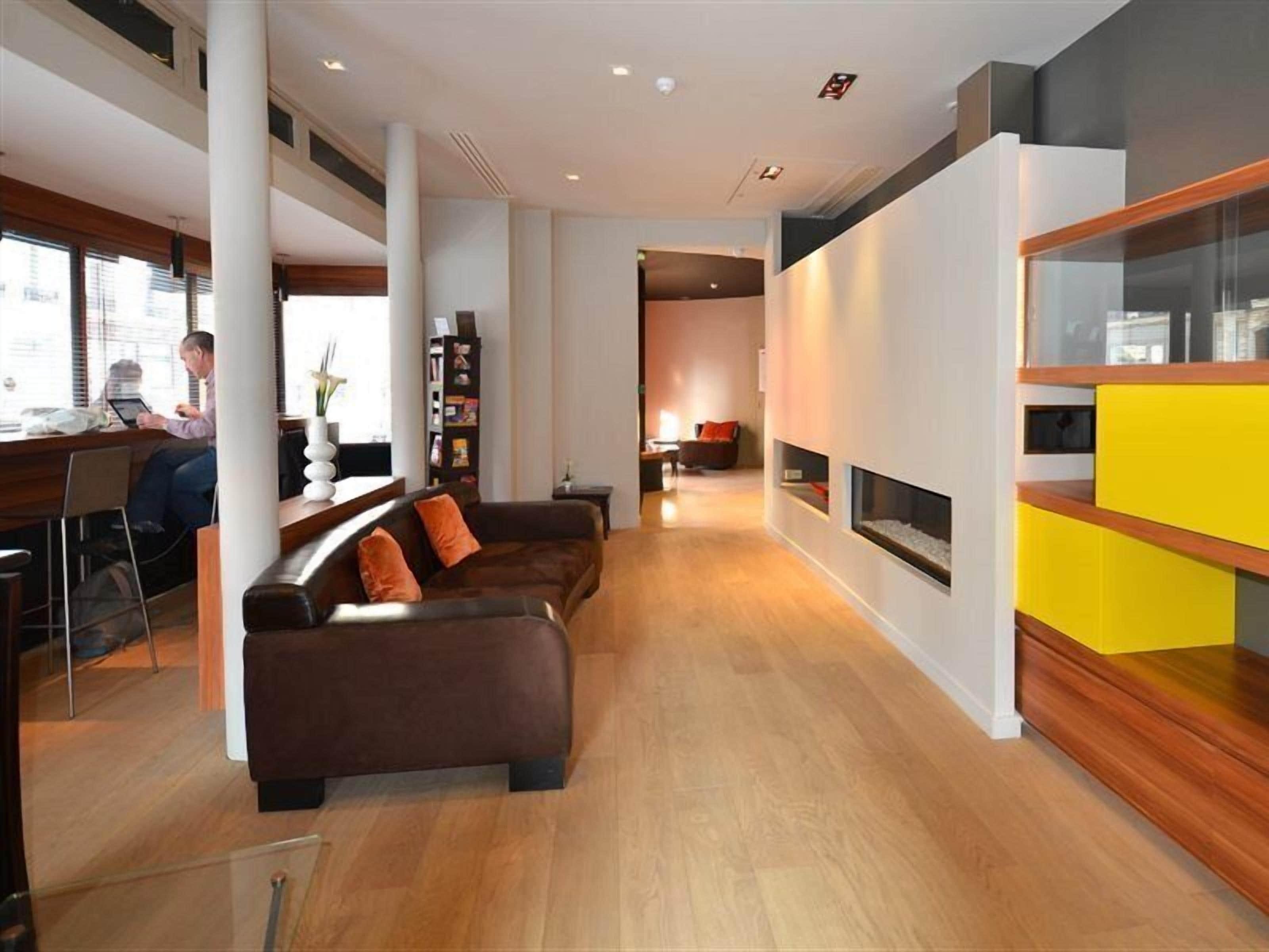 Chateaudun Opera 3* Paris