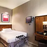 Chateaudun Opera Hotel Paris