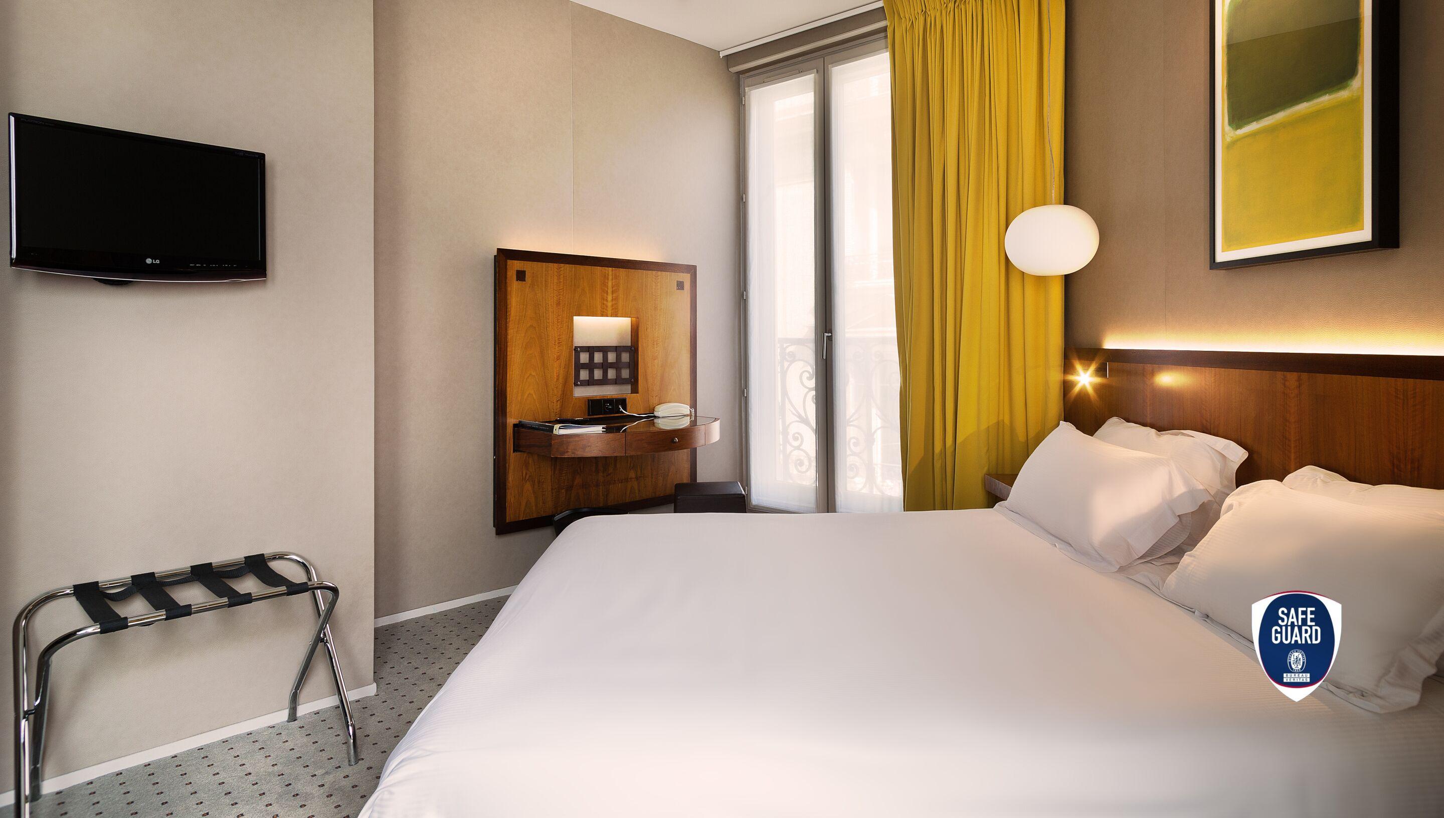 Chateaudun Opéra Hotel 3*