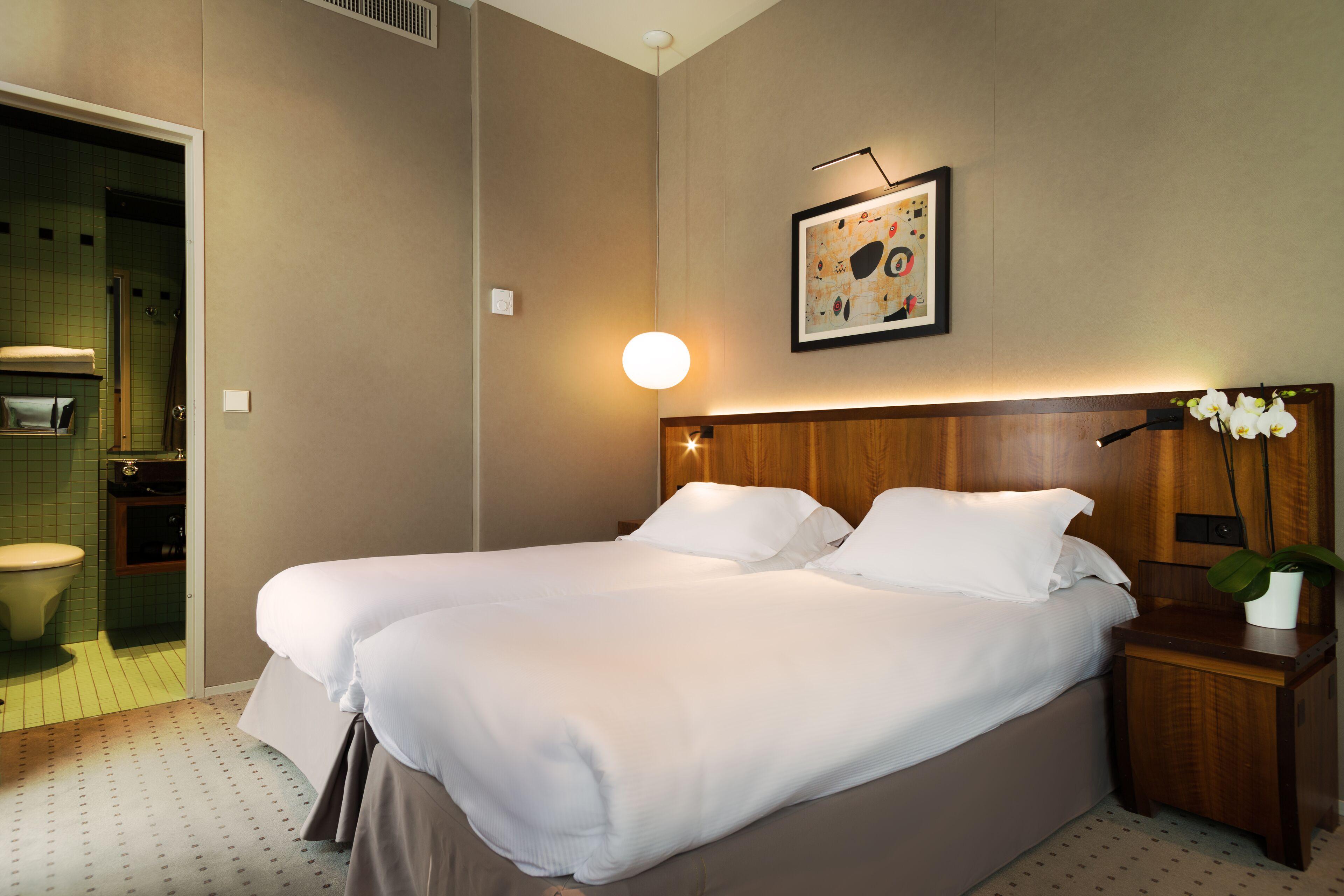 Chateaudun Opéra Hotel 3*