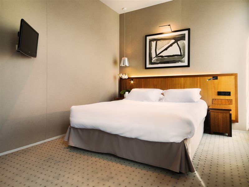 Chateaudun Opera Hotel Paris